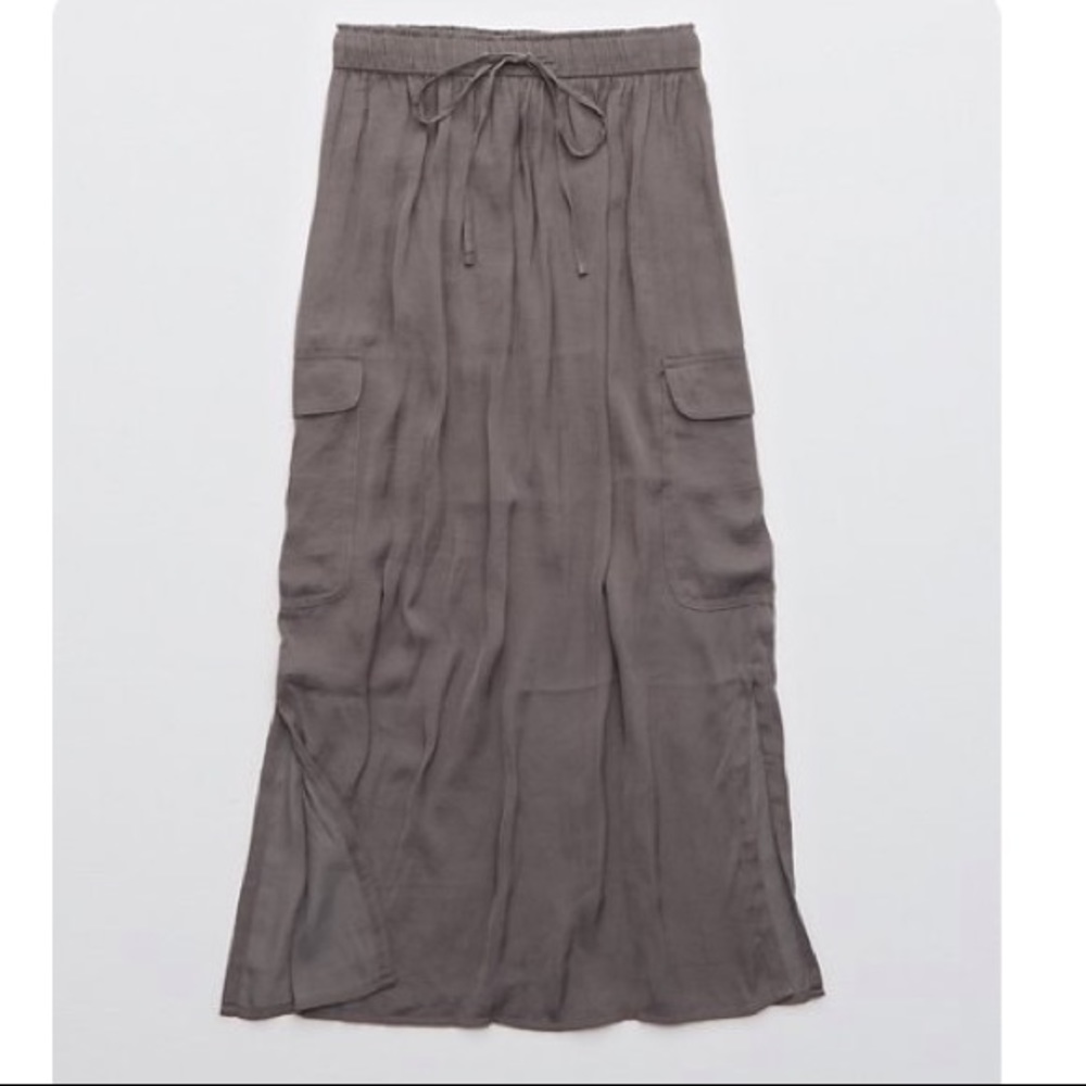 Aerie cargo silk skirt Large